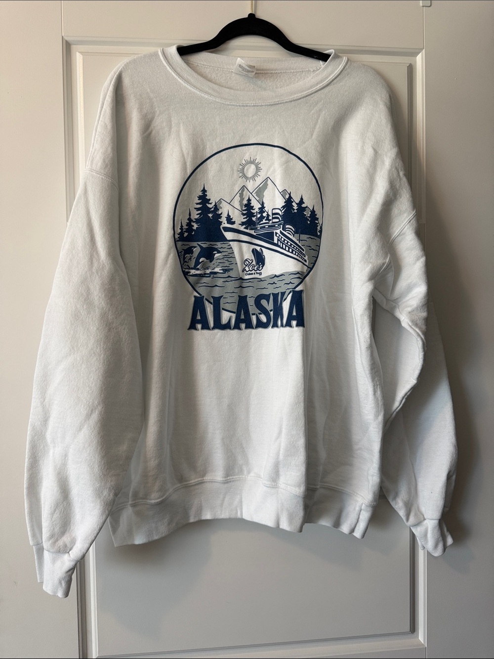 Hanes White Crewneck Sweatshirt with Navy Alaska Graphic